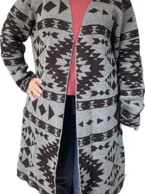 Open-Front Gray and Black Aztec/Southwest/Western Knit Long Cardigan